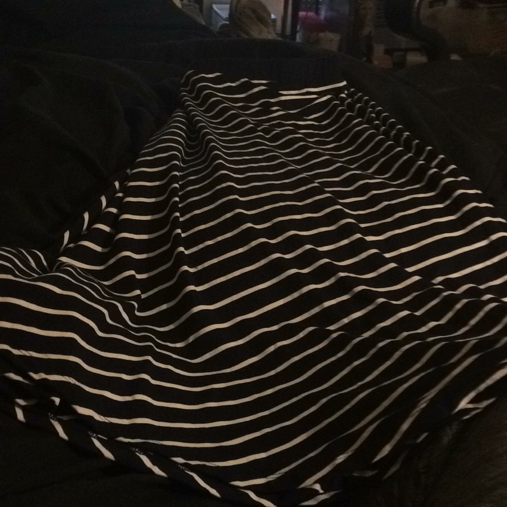 Borden stripped skirt blk and wht
